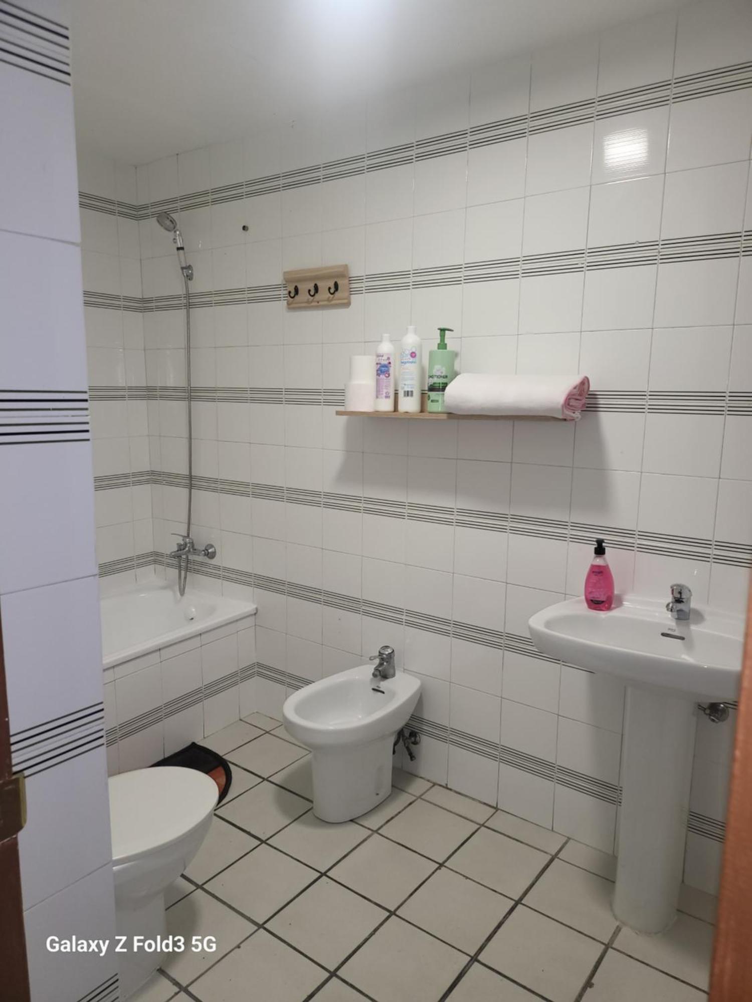 Habitacion Muy Centrica. غرناطة الغرفة الصورة